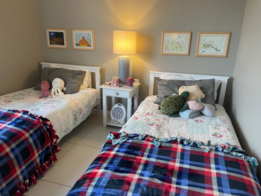 To Let 3 Bedroom Property for Rent in Somerset Lakes Western Cape